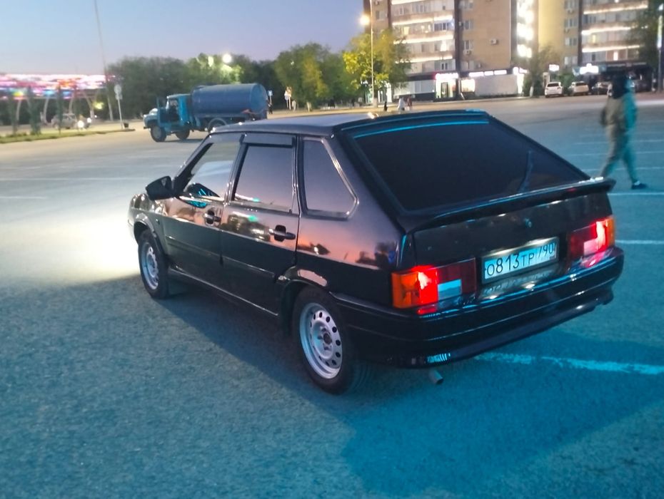 ВАЗ 2114 сатылады.