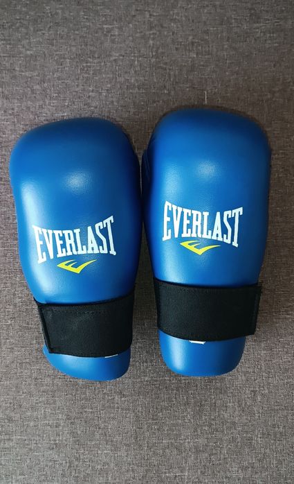 Перчатки открытые Everlast