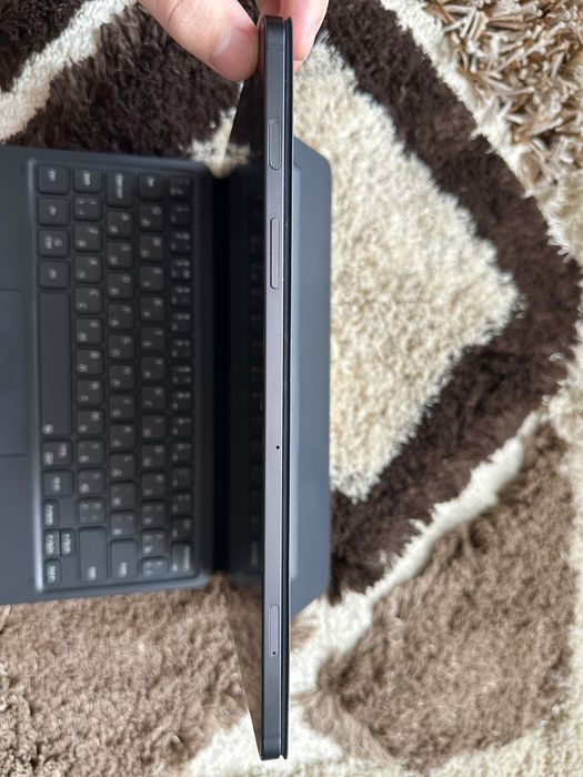 Продам Samsung Tab S8 8/128gb в идеале