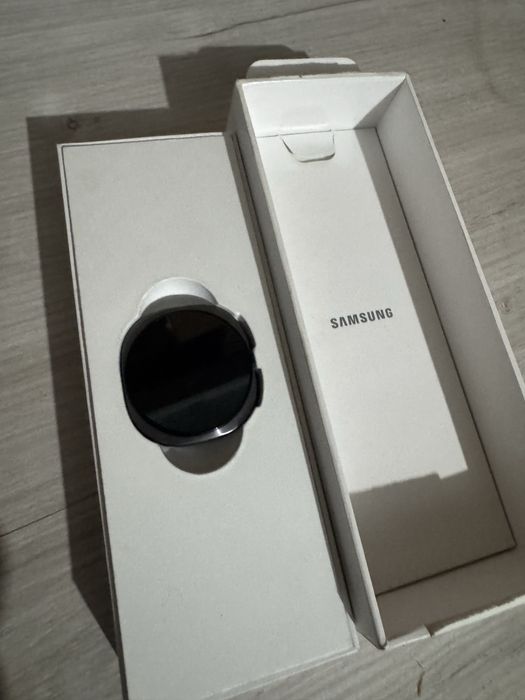 Ceas smartwatch Samsung Galaxy Watch 8