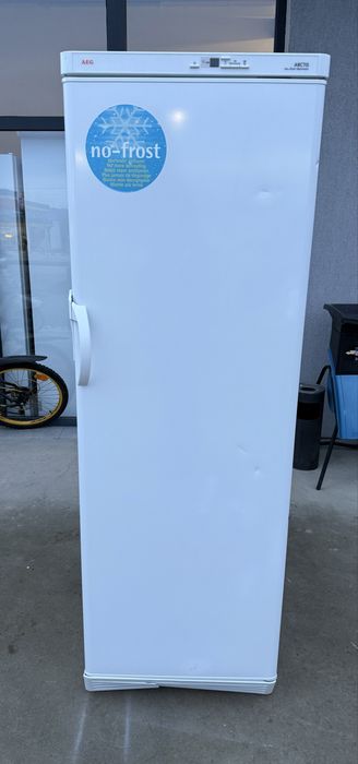 Фризер AEG No Frost 180 см