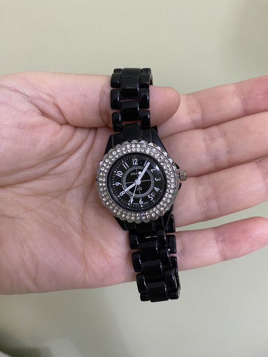 Часы под chanel