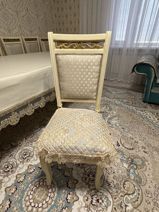 Стулья для гостиной