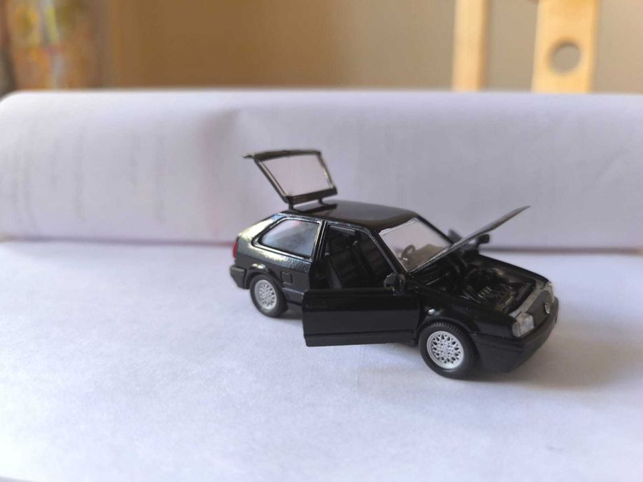 Модель в масштабе 1:43 VW polo Schabak (Германия)
