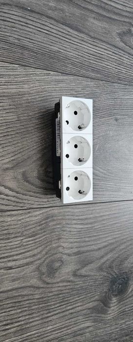 Prize LeGrand Mosaic 3x2P+F, sine, arc, alb, 77253