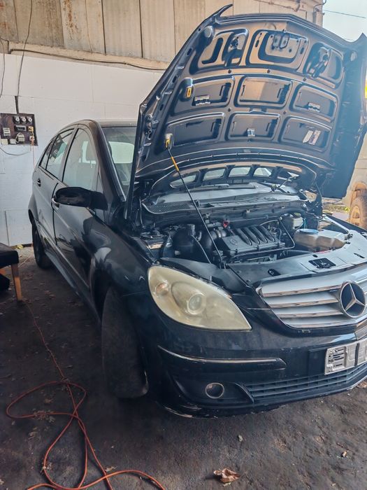 Мерцедес B 180 w245 дизел