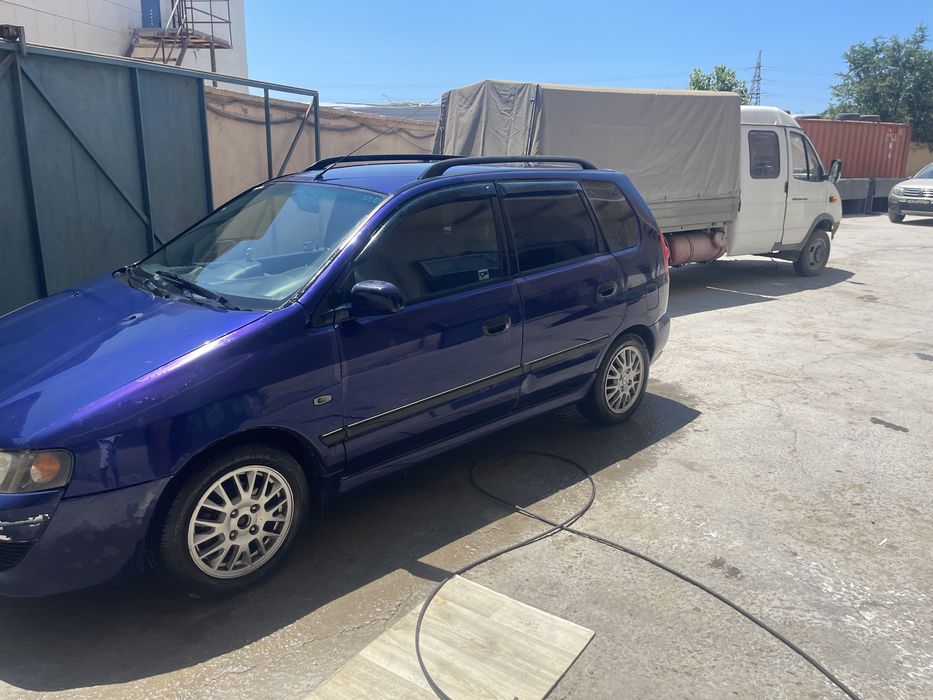 Mitsubishi space  star 2003г