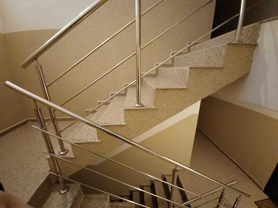 Curatenie scari de bloc  Servicii curatenie  Firma Curatenie Bucuresti