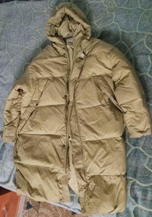 Куртки женские срочно продам