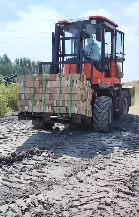 Погрузчик, кара 2в1 5тонналик