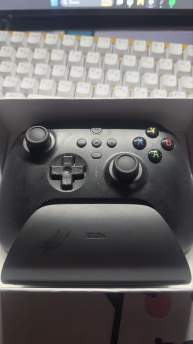 Геймпад беспроводный 8BitDo Ultimate 2.4G Wireless Controller