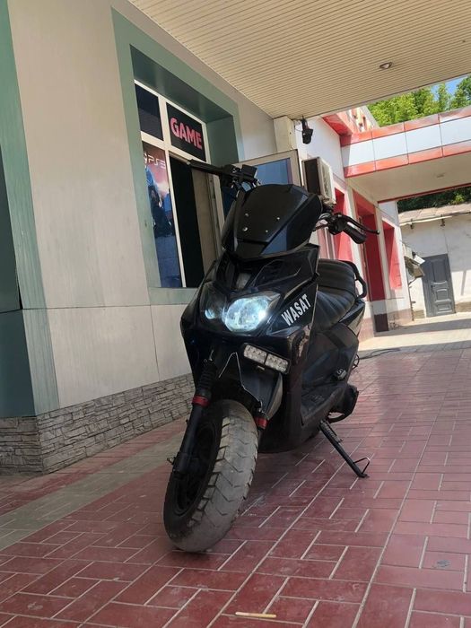 Skuter sotiladi srochna