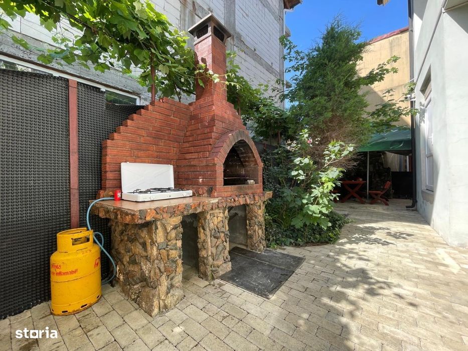 Vila Eforie Nord P+1+M 15 camere ultracentral