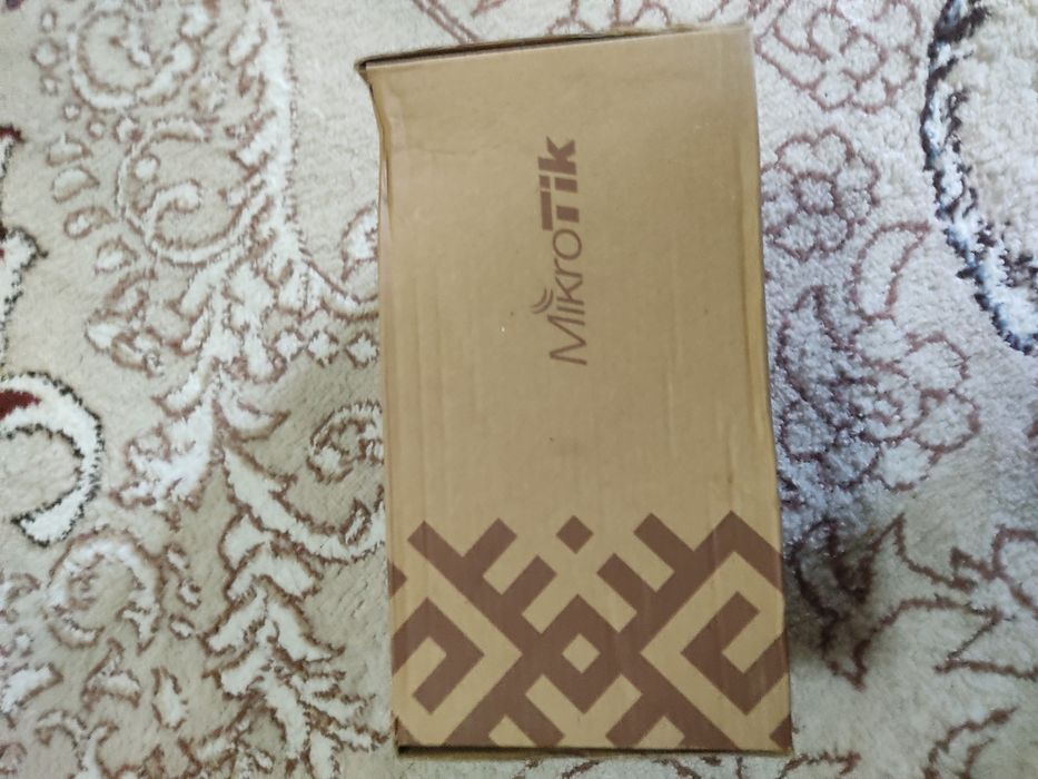 Ротер MikroTik SXT LTE kit