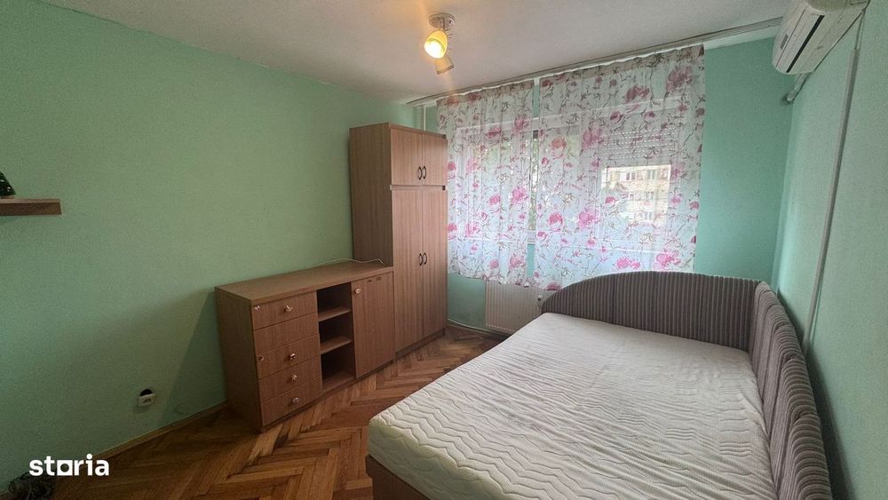 Apartament cu 3 camere de vânzare ,Bd. Dacia