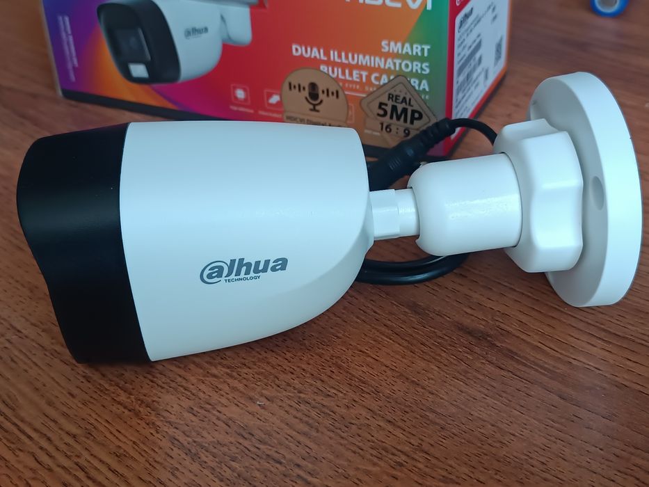 Камера HD CVI DAHUA 5mp новая