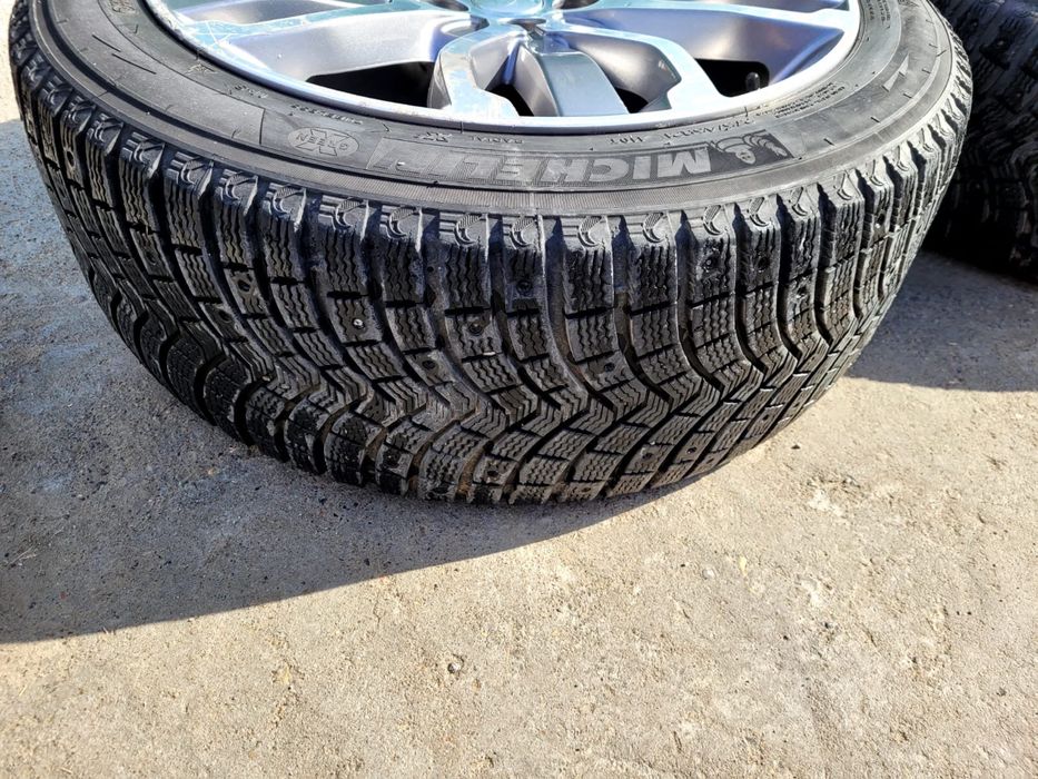 Диски с резиной от Range Rover