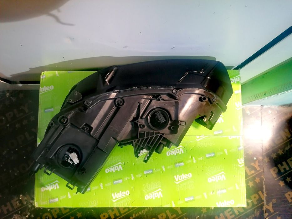 Фар фарове за Ауди А1 / Audi A1 Bi-Xenon Led Lci.