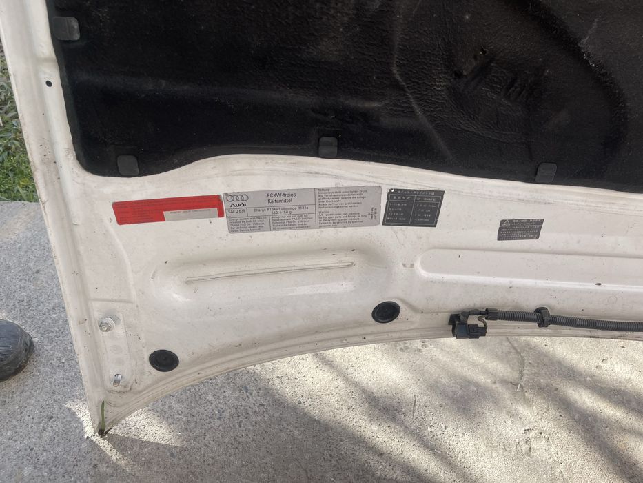 Капот Ауди S6 C5