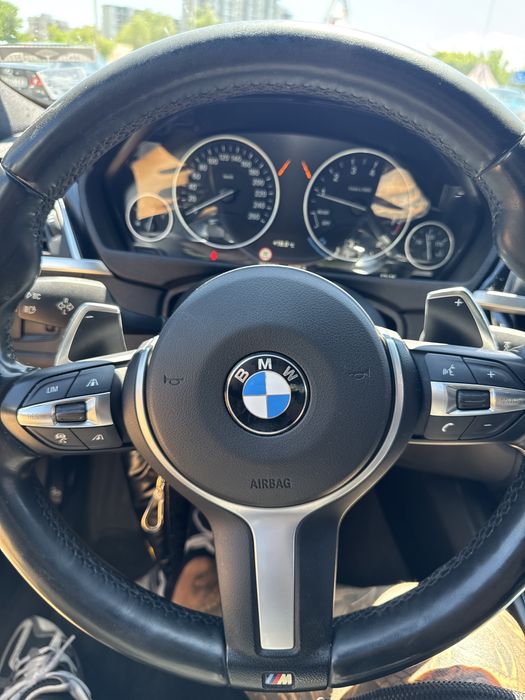 BMW 320i xDrive F30 LCI