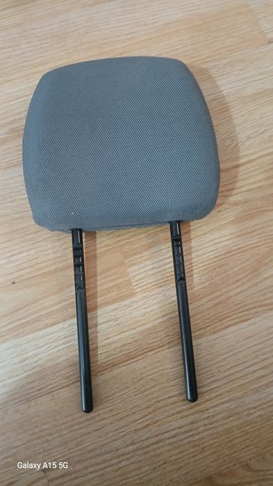 100 lei lampa stop logan 1 negociabil