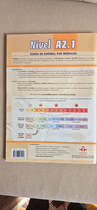 Etapas Plus carte spaniolă Institutul Cervantes