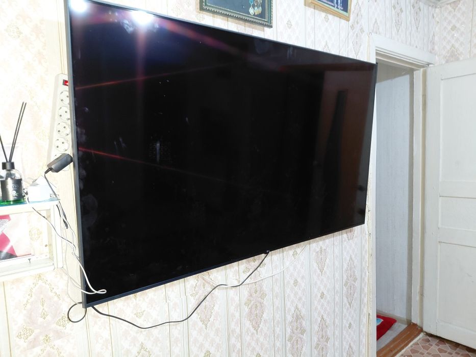 Продам телевизор смарт тв