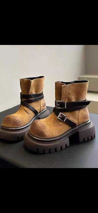 Нови боти велур на много добра цена