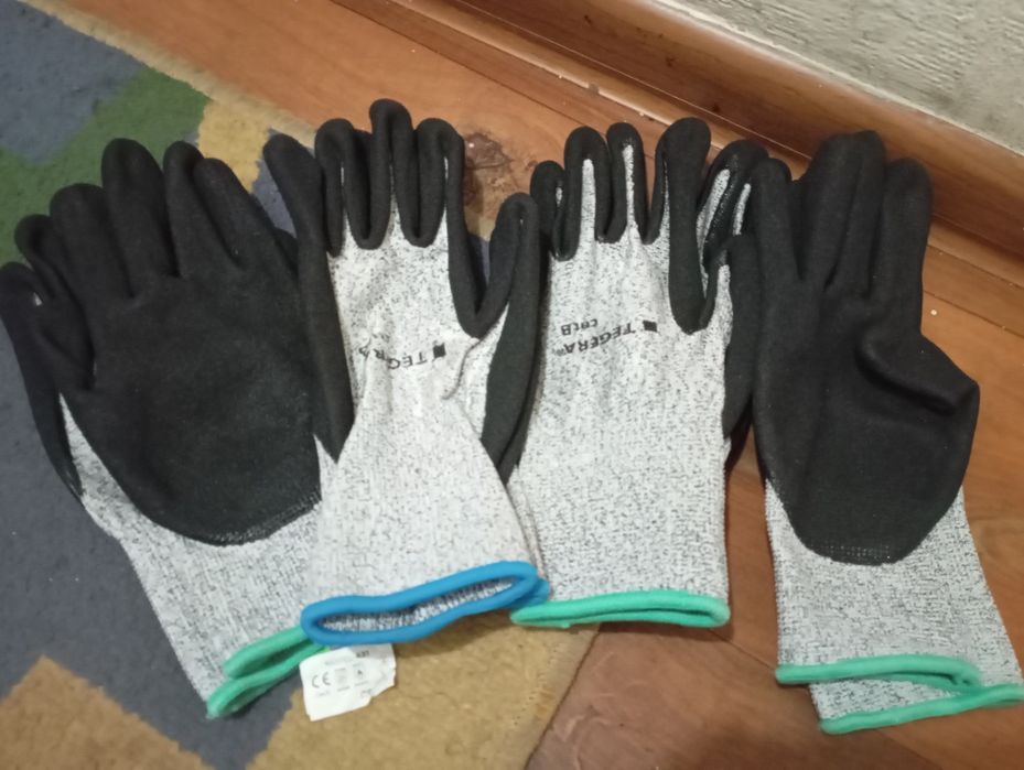 DeltaPlus перчатки универсальные, комбинированые