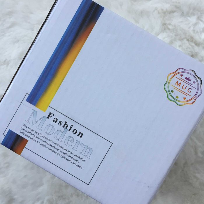 Уникална чаша с керамичен капак и метална лъжичка ,,КРАВА", 17 лв.