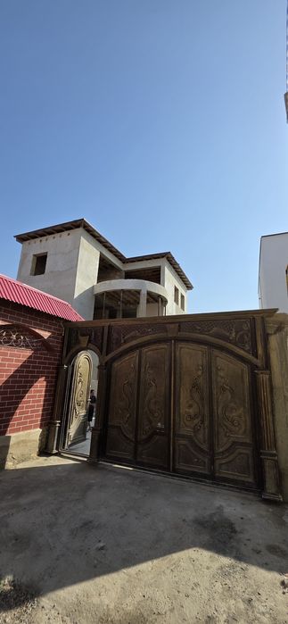 Бухоро Шахар марказида янги участка 4 соток 3 Каватли подавали билан