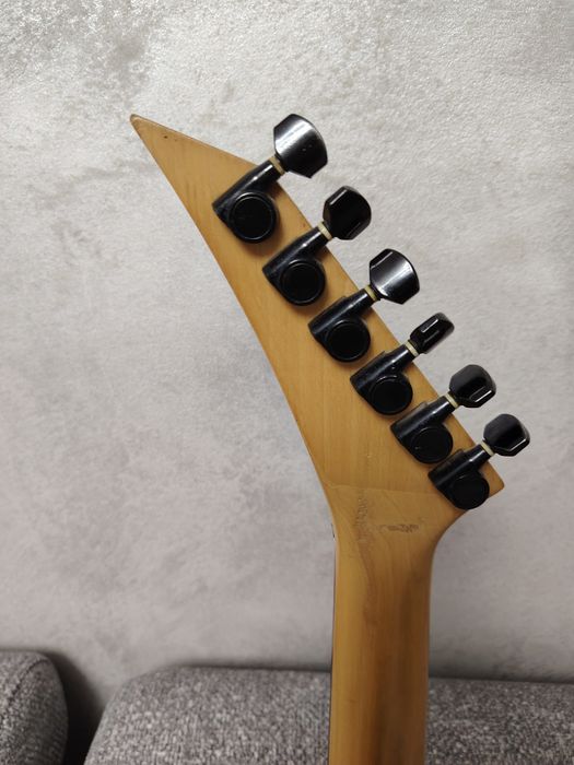 Vând chitara electrica Hohner St 1 viper 1980