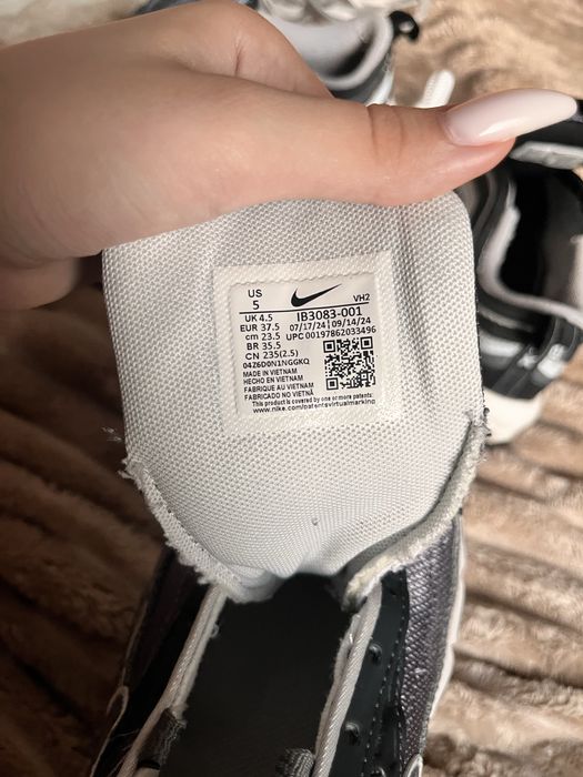 NIKE INITIATOR Сив / Номер:37,5