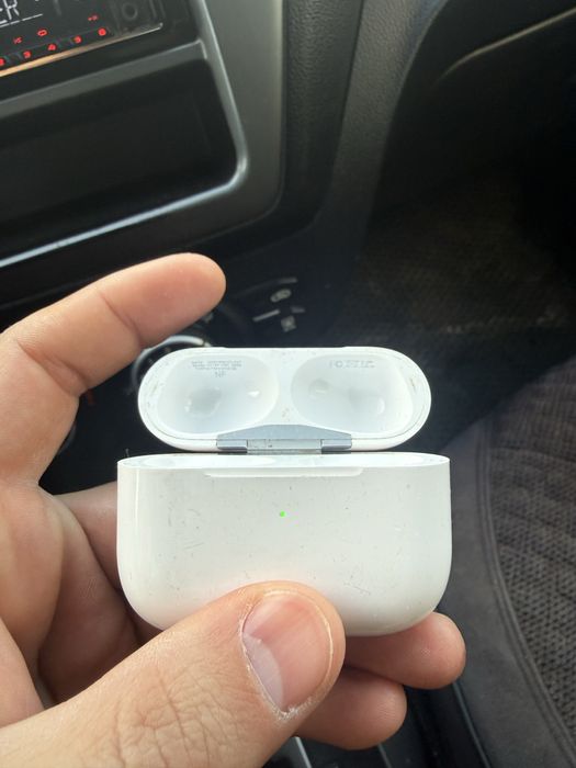 Airpods pro 2 б/у кейс