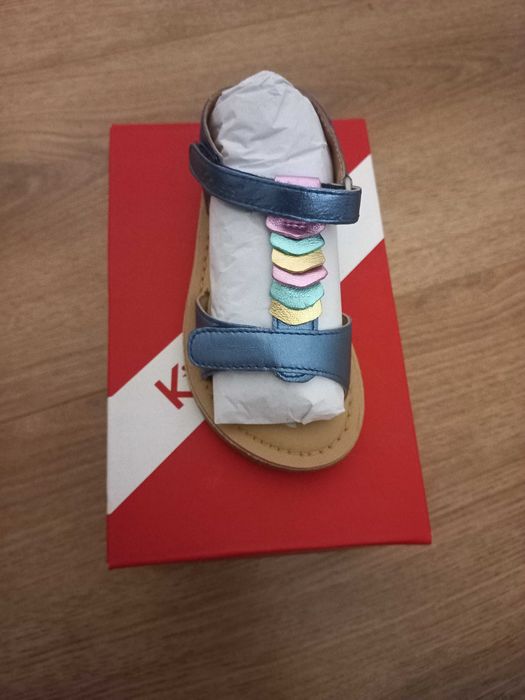 Sandale kickers fetite