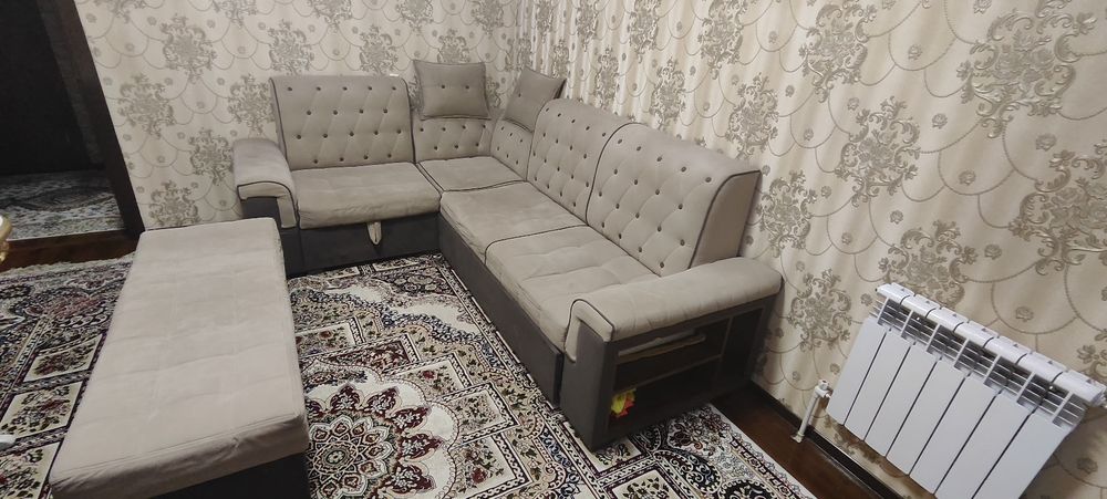 Деван спальник срочно сотилади