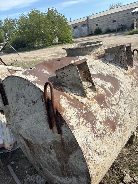 Продам ёмкости разные
