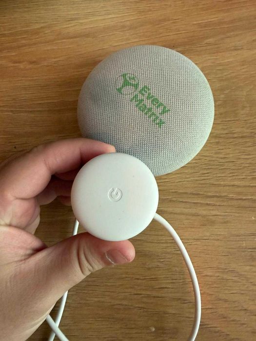 Boxa Inteligenta Google Nest Mini 2, Bluetooth, Chromecast integrat, Wi-Fi (Alb)