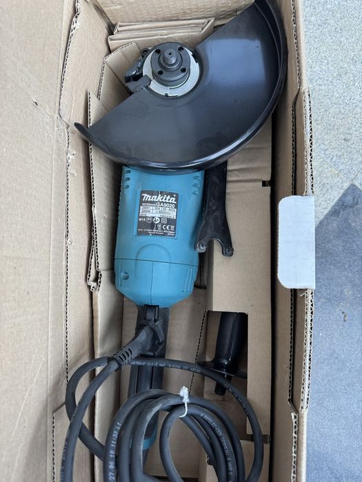 Ъглошлайф Макита