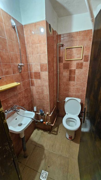 Дава се под наем Тристаен апартамент в Разград, Лудогорие - 100 кв.м за 255 € - Снимка #1