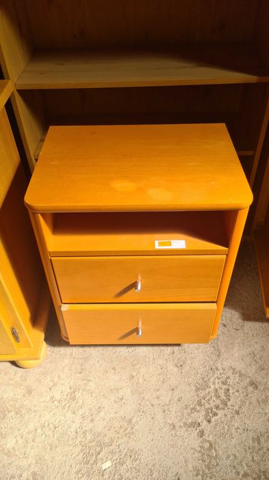 нощно шкафче внос от Европа