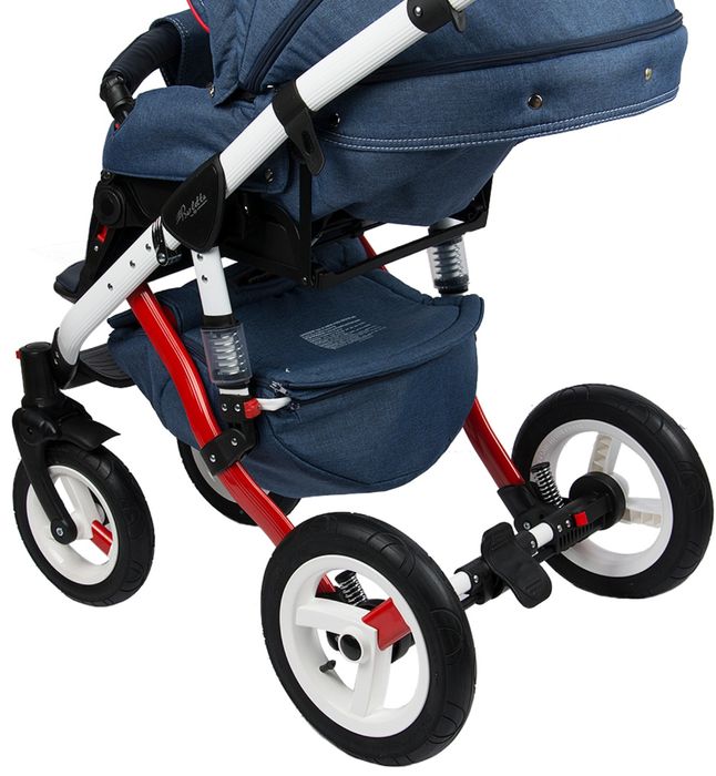 Коляска три в одном