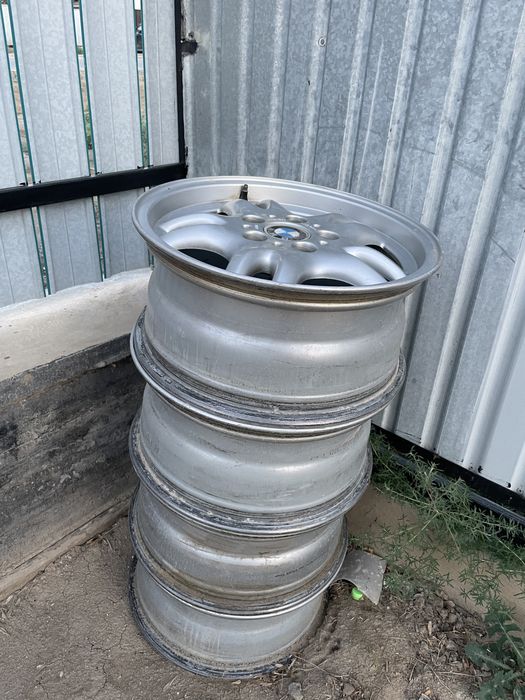 Диски на БМВ r16