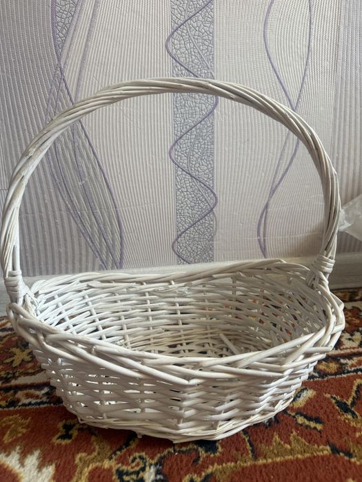 Корзины для фруктов, сладостей, декора