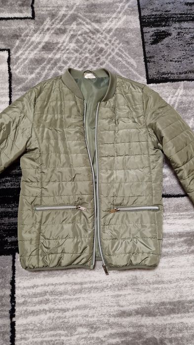 Geaca draguta de primăvară