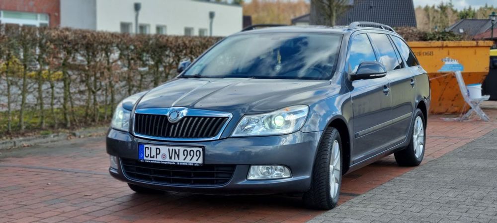 Vând mașină cu numere Germane