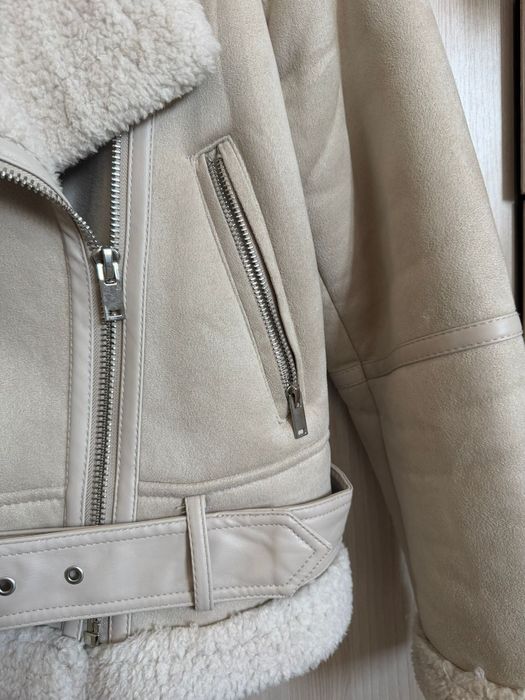 Продам  куртку в хорошем состоянии