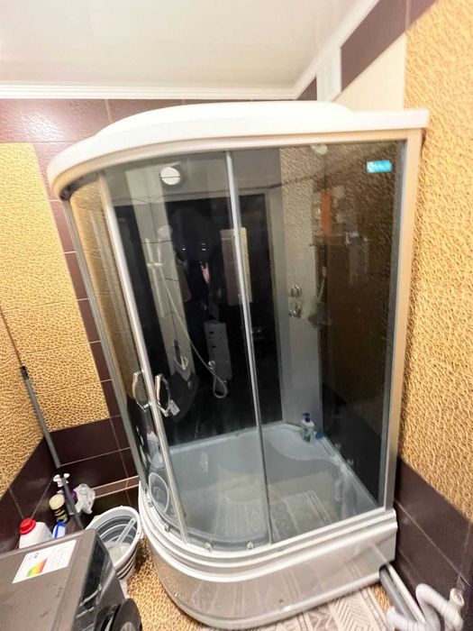 Продам душевую кабину