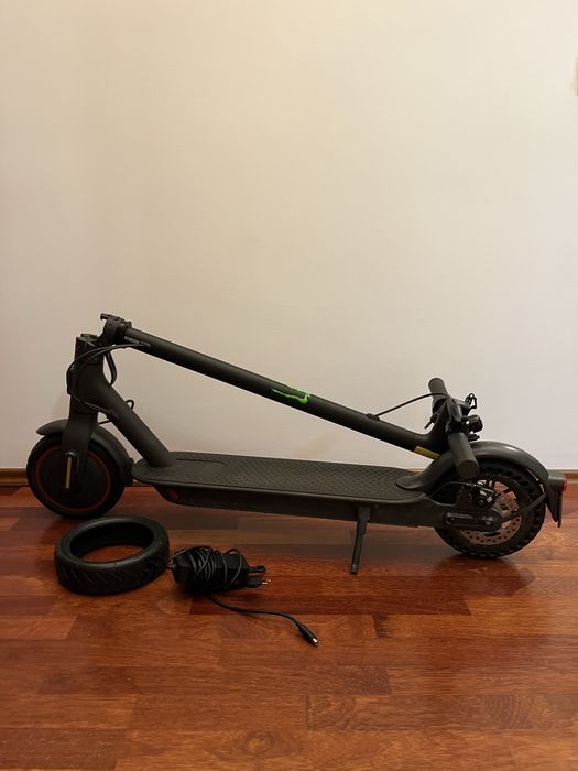 Xiaomi Mi Electric Scooter Pro 2 - Stare Foarte Buna + Upgrade