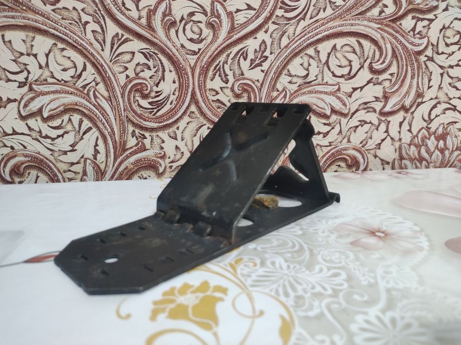 Клин под колесо Мерседес